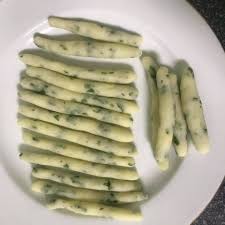 Kuantiti makan dah semakin banyak untuk penuhi keperluan baby iaitu. Cara Membuat Steak Stik Kentang Untuk Mpasi Bayi Umur 8 Bulan Yang Enak Dan Bergizi Resep Mpasi Bayi