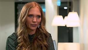 Garnelen Hack Buletten Mit Aprikosen Ketchup Das Rezept Aus Essen Trinken Fur Jeden Tag Haar Styling Buletten Essen Und Trinken