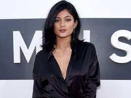 Annalise keating shed her wig and shattered narrow beauty standards on. Kylie Jenner S Hair Evolution