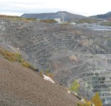 Scandale de l'exploitation des mines d'or à ciel ouvert au Canada - My  Little Blog Fonderie