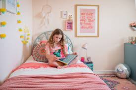 Jan 07, 2021 · this bedroom by designer katie lyndon is the perfect example of how to decorate a space that can grow with a person. A Modern Boho Peachy Girl S Bedroom Oh So Kel