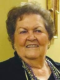 Geraldine Landry's Instagram, Twitter & Facebook