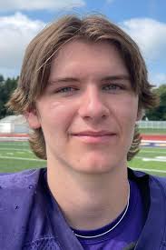 Bo Zeleznik rushes for five TDs as LeRoy stays unbeaten