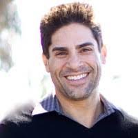 Shane Wallis's Instagram, Twitter & Facebook