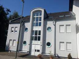 Bitte beachten sie, dass die unten angegebenen informationen nicht verbindlich sind. Schone Und Ruhige 2 Zkb Dachgeschosswohnung In Hohr Grenzhausen Wohnung In Hohr Grenzhausen Hohr