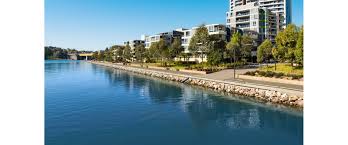 Situated towards the rear of the grange, this well presented north west facing 3 bedroom, 2 bathroom apartment enjoys gardens all around, excellent privacy and is peacefully located near the bush reserve. Apartments For Sale Sydney Rhodes Nsw Reflections Meriton