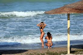 Vezi cele mai senzuale poze cu vedete nud, din playboy sau de pe instagram. Https Www Digi24 Ro Stiri Externe Sua Protestul Black Lives Matter Focul Si Furia Se Extind In Statele Unite Cu Ecouri Pana In Europa 1316011 2020 05 31t22 28 17 03 00 Daily 0 5 Https S Iw Ro Gateway G Zmlszvnvdxjjzt1odhrwjtnbjtjgjtjg