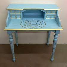 We make every effort to match our online shop colour swatches to the paint, however, we cannot guarantee an exact colour replication as devices can display differently due to screen types and device settings. Heavenly Blue Original Artisan Range Paint Frenchic