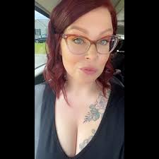 Krystal Mayo's Instagram, Twitter & Facebook