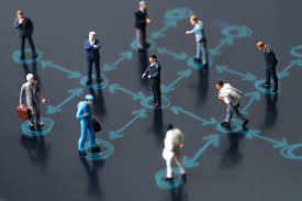 На сайте johns hopkins university в марте 2020 был опубликован уже новый сценарий под названием: Oh No The Half Meter Society May Persist For Years To Come Harvard Study Reports That We Need To Account For Corona Outbreaks By 2025 Archyde