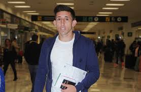 Iker casillas y héctor herrera son compañeros en porto. Tras Una Gran Temporada Con El Porto Hector Herrera Arribo Mexico