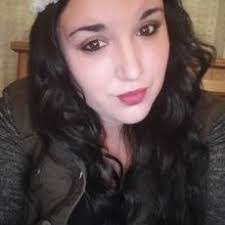 Amanda Henigan's Instagram, Twitter & Facebook