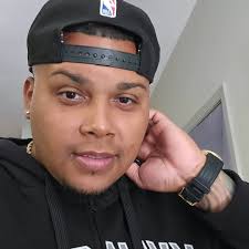 Tengo varias sirenas para vender Galls nueva sola $300 Galls usada sola  $200 Whelen usada sola $250 Speaker federal $80