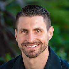 Jacqueline Loeb's Instagram, Twitter & Facebook