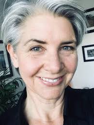 Leila Wright's Instagram, Twitter & Facebook