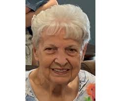 Pearl CARMICHAEL Obituary (2022)