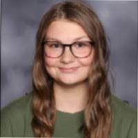 Sophia Renner's Instagram, Twitter & Facebook