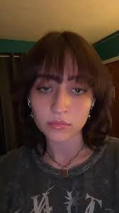 Shelby Crouse's Instagram, Twitter & Facebook