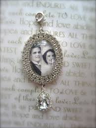 Swarovski bär figur zu spitzenpreisen. Wedding Bouquet Photo Charm Bridal Bouquet Charm Swarovski Etsy
