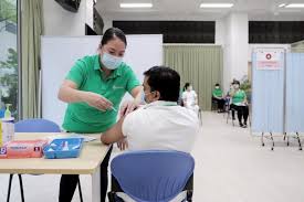 The ministry of health (moh) has denied viral claims that foreigners with green identity cards will be required to pay a bnd50 fee per vaccine. Minimal Wastage Of Covid 19 Vaccine Doses In Singapore Moh Singapore News Top Stories The Straits Times