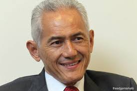 Kesatuan mahasiswa universiti malaya (um) perlu bertemu naib canselor universiti itu, datuk dr abdul rahim hashim jika terdapat sebarang rasa tidak puas hati, kata menteri pendidikan, dr maszlee malik. Universiti Malaya Ranks 46th In Asia The Edge Markets