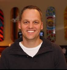 Chris Vadnais's Instagram, Twitter & Facebook