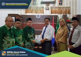 Smk pertiwi cilimus kompetensi keahlian administrasi perkantoran. Kunjungan Studi Pcm Ilir Timur I Palembang Di Smp Mu Ahmad Dahlan Metro