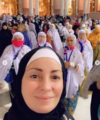 ماهي افضل الاعمال الدرامية للنجمة نرمين الفقي، الممثلة المصرية التي درست في كلية فيكتوريا وتخرجت من كلية إدارة الأعمال بجامعة الإسكندرية، وموهبتها التمثيلية الرائعة اكتشفها طلعت يوحنا، لذلك شاركت في عدة إعلانات في. Ù‚Ù…Ø± Ø¨Ø§Ù„Ø­Ø¬Ø§Ø¨ Ù†Ø±Ù…ÙŠÙ† Ø§Ù„ÙÙ‚Ù‰ ØªØ¤Ø¯Ù‰ Ù…Ù†Ø§Ø³Ùƒ Ø§Ù„Ø¹Ù…Ø±Ø© ØµÙˆØ± Ø§Ù„ÙŠÙˆÙ… Ø§Ù„Ø³Ø§Ø¨Ø¹