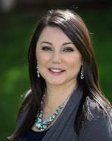 Amy Henshaw's Instagram, Twitter & Facebook