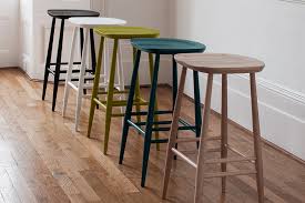 You can find bar stools at jysk that offer an adjustable height so that they can be adjusted to the height of the bar table. Wooden Kitchen Bar Stools Breakfast Bar Stools Ercol