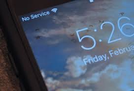 Apple Says Some Iphone 7s Show No Service When They Shouldnt Will Repair Them For Free Via Techcrunch Iphone Best Cell Phone T Mobile Phones