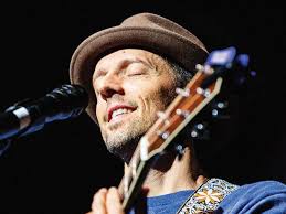 Why Is Jason Mraz So Happy? 8 Questions With The “I'm Yours” And “Have It  All” Singer-Songwriter