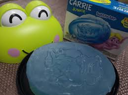 Di akun instagram @ezequielaguero10, rabu (8/1/2020), ezequiel aguero mengirim foto istrinya berpakaian warna biru. Masa Mandi Lebih Menyeronokkan Dengan Carrie Junior Bubbly Bar Membersih Sambil Melembapkan Kulit Secara Semulajadi