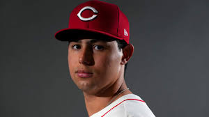 Former Cincinnati Reds Top 15 Prospect Elects Free Agency