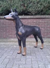 Hundefiguren In Lebensgrosse Dobermann Hunde Figur