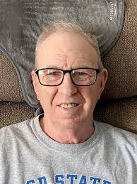 Elizabeth Jepsen's Instagram, Twitter & Facebook