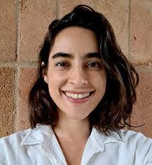 Laura Reiss's Instagram, Twitter & Facebook