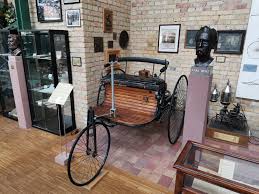 Das erste auto von carl benz. Automuseum Dr Carl Benz Das Erste Auto Der Welt Benz Patent Motorwagen 1886 Automuseum Dr Carl Benz In Ladenburg Facebook