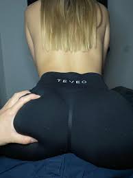 Lycra Porno - Nacktfotos für dich