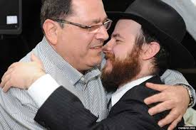 Celebratory Dinner Reunites Kidney Donor and Man He Saved