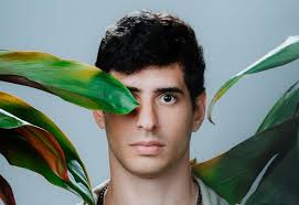 Victor Alc Music & Downloads