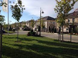 Maybe you would like to learn more about one of these? Corbeanka Park Picture Gallery 2