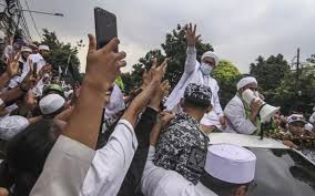 Habib rizieq shihab saat menjalani persidangan di pn jakarta timur beberapa waktu lalu/rmol. Setelah Akun Twitter Kena Suspend Kini Channel Youtube Fpi Lenyap Ada Apa Kabar24 Bisnis Com