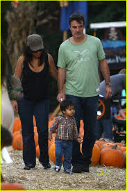 Chris Noth Pumpkin Picking With Orion Photo 2312411 Celebrity Babies Chris Noth Orion Noth Tara Wilson Pictures Just Jared