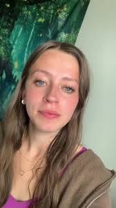 Find Riley A Date Carol Elsa