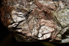 Caswellite: Mineral information, data and localities.