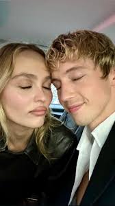 Troye Sivan and Rose