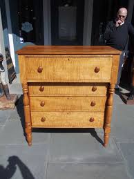 Chest of drawers with serpentine inlaid legs. American Sheraton Tiger Maple And Cherry Chest Of Drawers Circa 1820 For Sale At 1stdibs