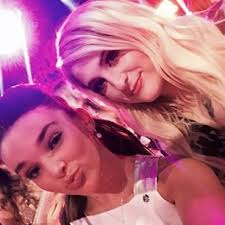 The Cast meeting Celebrities : r/dancemoms