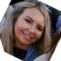 30+ profilů „Carlyle“